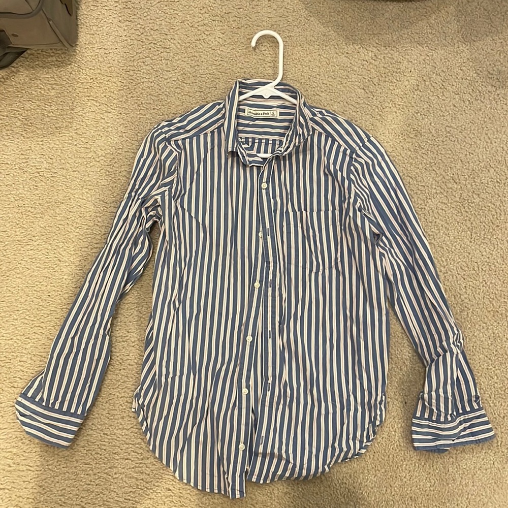 Abercrombie & Fitch Striped Long Sleeve Button Down